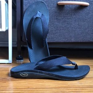 Chaco Classic Flip Sandals - Women's size 6 black